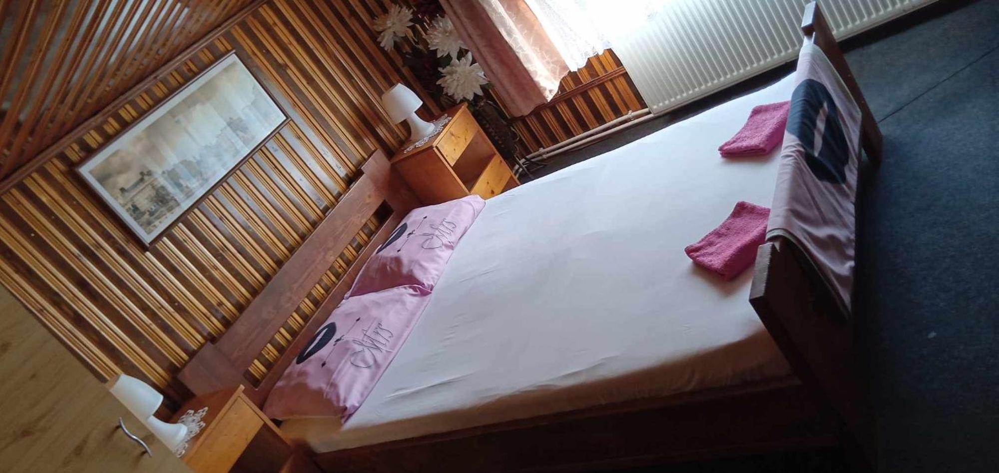 Hostel Intim 95 Ron Bîrlad Extérieur photo